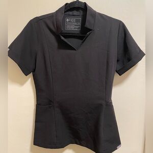 FIGS Black Scrub Top – XS | Technical Collection